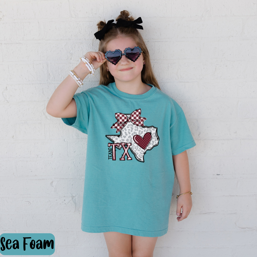 Kids TAMU Texas Distressed T-shirt Design Texas Comfort Colors® Shirt Texas Retro Style Coquette Bow Tee Game Day TAMU T-shirt Fan Gift