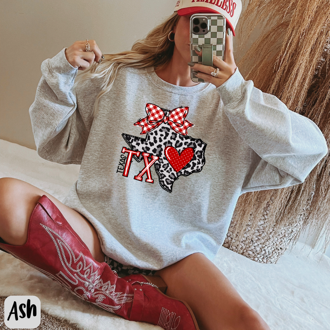 Tech Texas Distressed T-shirt Design Texas Comfort Colors® Shirt Texas Tech Retro Style Bow Tee Game Day Raider Tshirt Fan Gift Football Tee