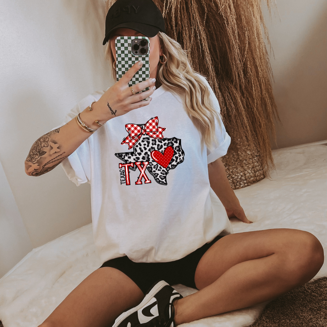 Tech Texas Distressed T-shirt Design Texas Comfort Colors® Shirt Texas Tech Retro Style Bow Tee Game Day Raider Tshirt Fan Gift Football Tee