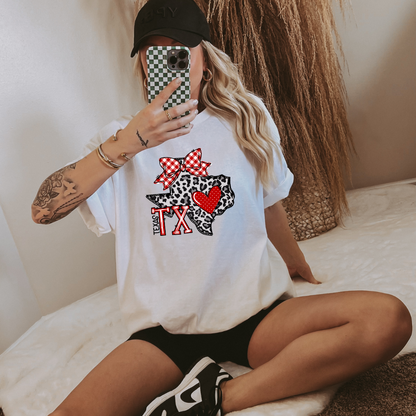 Tech Texas Distressed T-shirt Design Texas Comfort Colors® Shirt Texas Tech Retro Style Bow Tee Game Day Raider Tshirt Fan Gift Football Tee